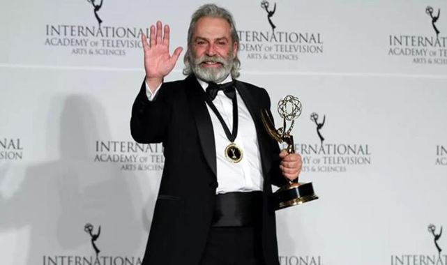 Usta oyuncu sahnede fenalaştı