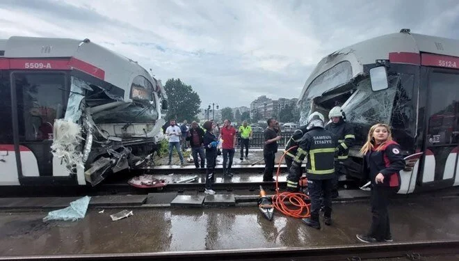  Samsun’da iki tramvay çarpıştı: 26 kişi yaralandı