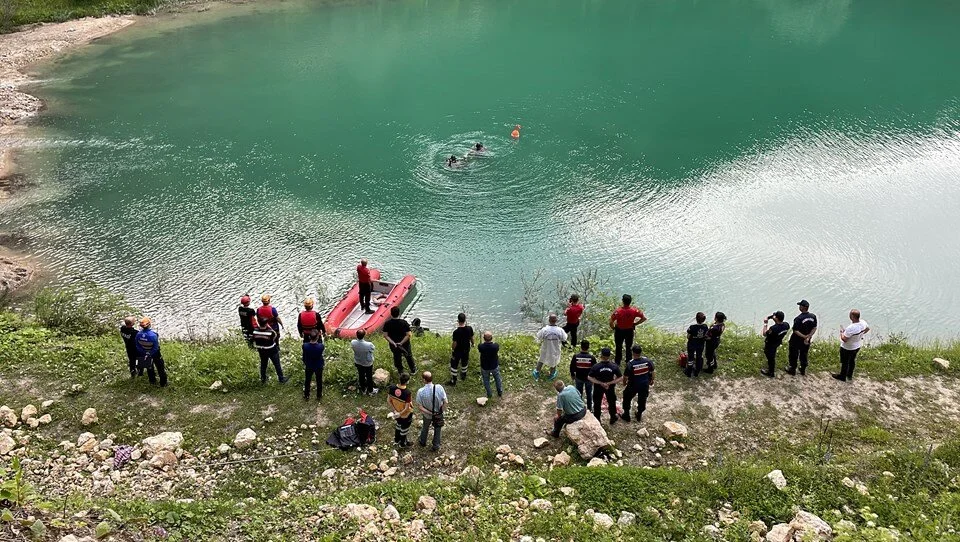 Karabük’te gölete giren genç boğularak hayatını kaybetti