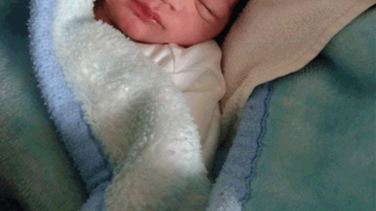 Misafirliğe gelen akraba 1 haftalık bebeği kaçırdı