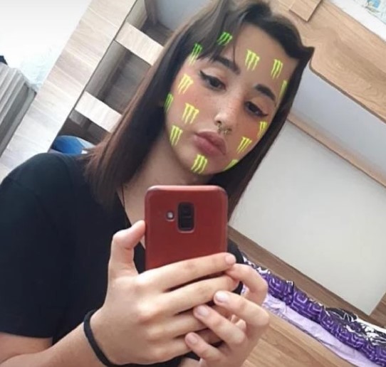 Birlikte uyuşturucu kullandığı kız arkadaşını asansör boşluğuna attı