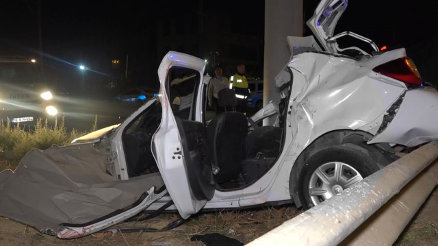 Doğum günü felaketle sonuçlandı 3 genç aynı otomobil içerisinde can verdi