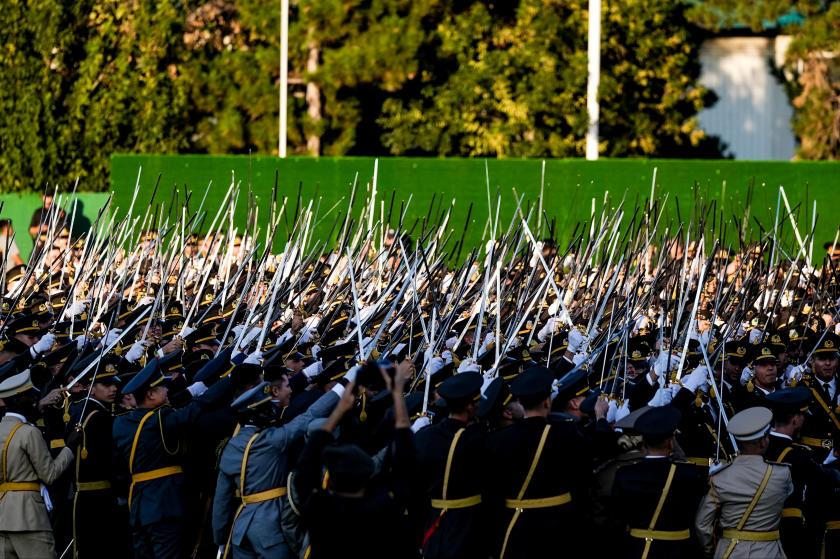 İddiaya göre “Mustafa Kemal’in askerleriyiz” diye yemin eden teğmenler hakkında idari soruşturma başlatıldı.