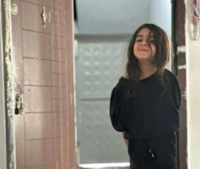 Narin Güran’ın ailesi cinayete ilişkin ilginç bir yazılı açıklama yaparak topu dış güçlere attılar