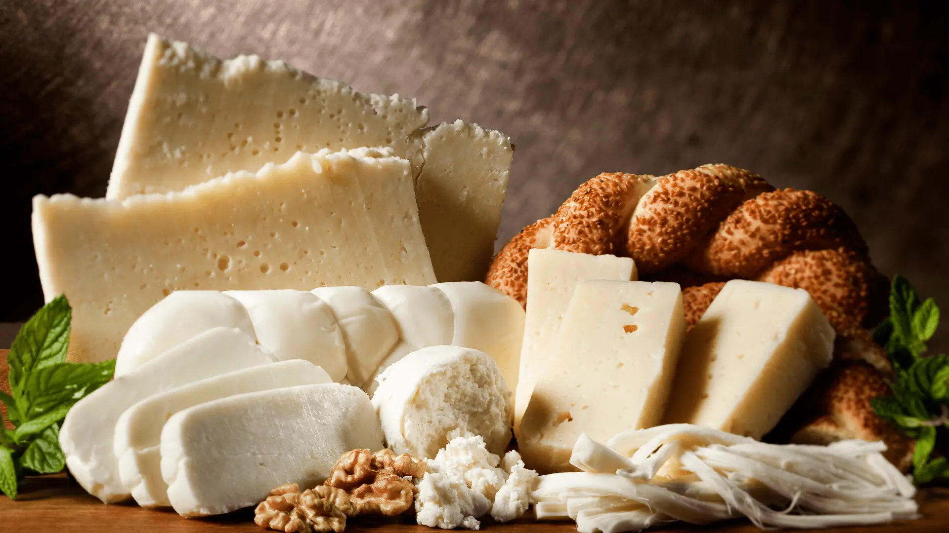 Üreticiler vatandaşı böyle kandırmışlar! Bakanlık, hile yapan 5 peynir markasını ifşa etti