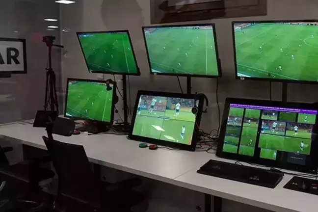 Sezonun ilk yabancı VAR hakemi açıklandı: Yöneteceği maç belli oldu